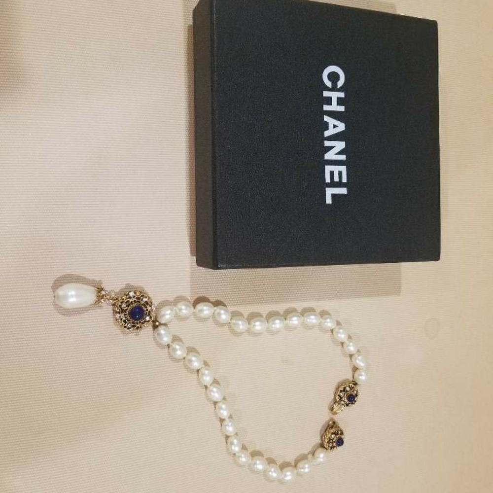 🖤Chanel vintage shirt neckkace💙